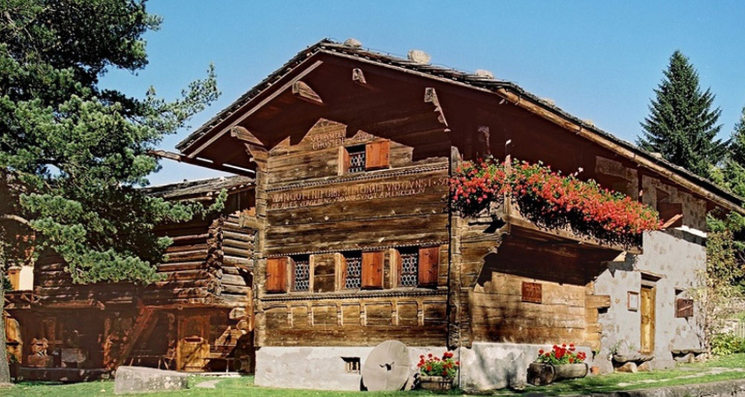 Nutli Hüschi von aussen Nutli Hüschi von aussen