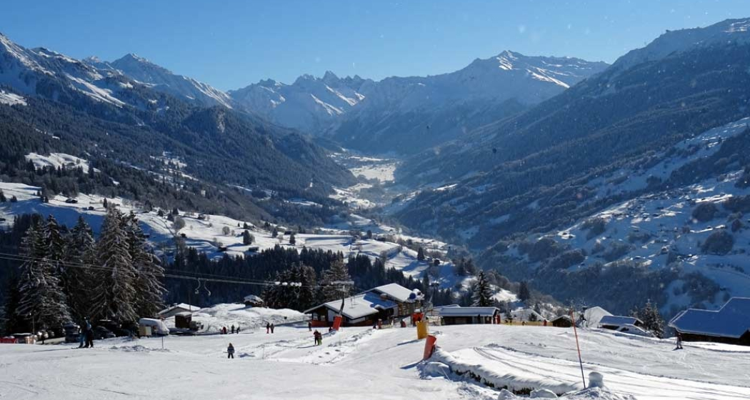 Skilift Pany mit Blick Richtung Klosters Skilift Pany mit Blick Richtung Klosters