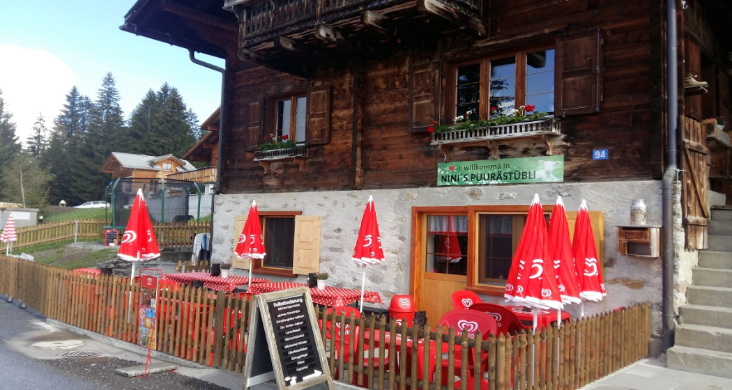 Nini's Puurästübli Gartensitzplatz Nini's Puurästübli Gartensitzplatz