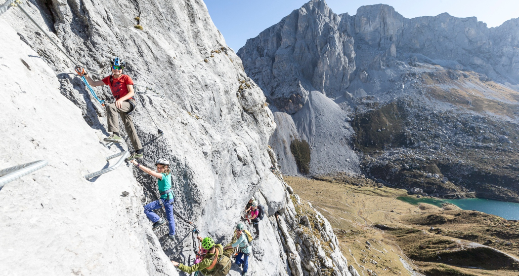 Beste Kalkwände für den Familien-Klettersteig Partnunblick Beste Kalkwände für den Familien-Klettersteig Partnunblick