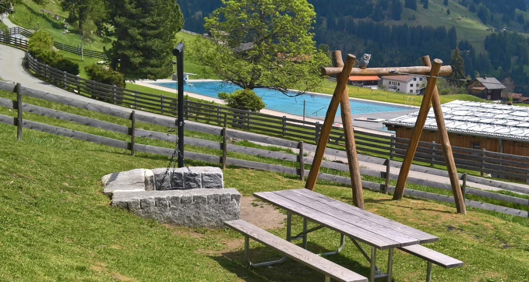 Grillstelle Spielplatz Grillstelle Spielplatz