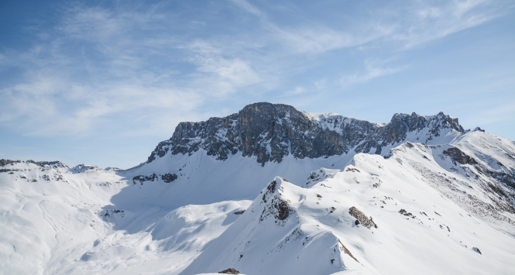Jägglisch Horn (oua_58057188_image) Jägglisch Horn (oua_58057188_image)