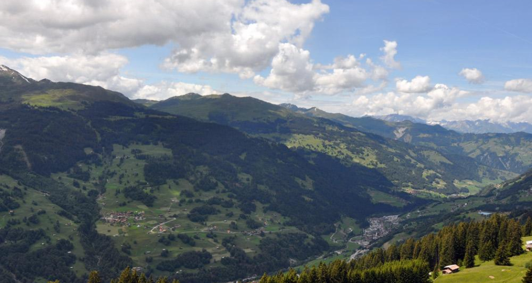Panorama von der Saaseralp aus in Richtung Küblis Panorama von der Saaseralp aus in Richtung Küblis