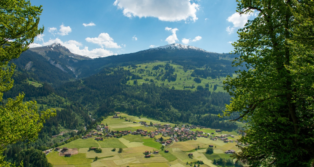 Fideris vom Luzeinerberg aus Fideris vom Luzeinerberg aus