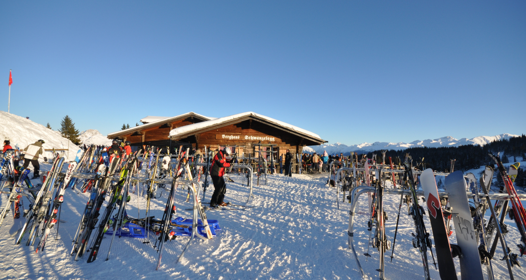 Berghaus Schwänzelegg (oua_89659701_image) Berghaus Schwänzelegg (oua_89659701_image)
