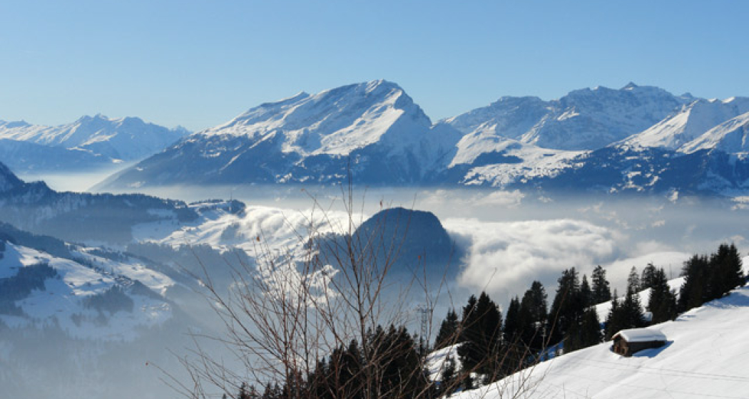 Berggasthaus Sassauna Fanas Winteraussicht