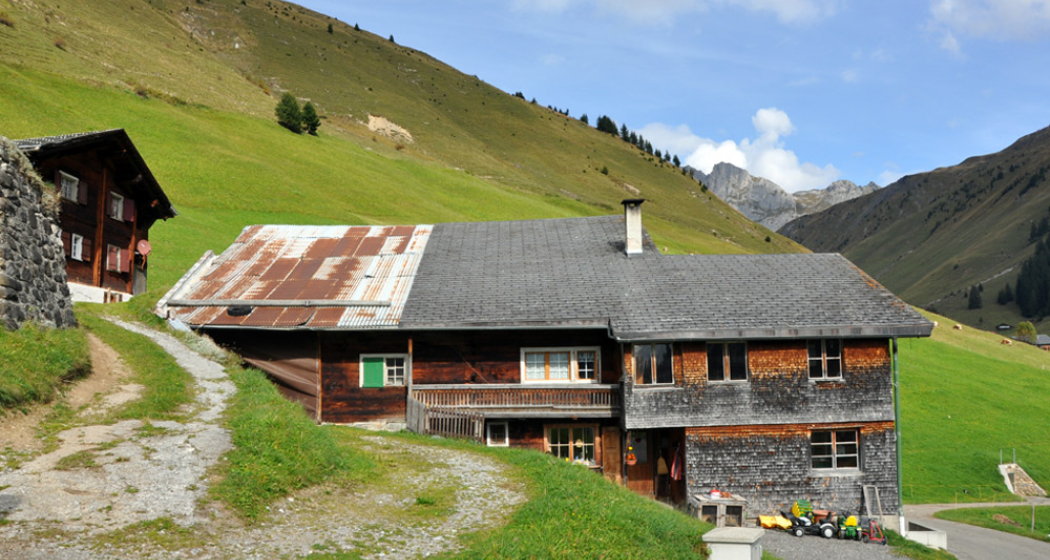 Der Hof Zug in St. Antönien Der Hof Zug in St. Antönien
