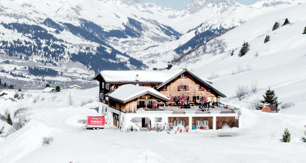 Berghaus Heuberge im Winter