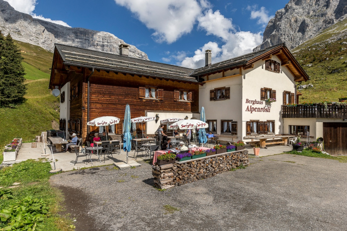 Berghaus Alpenrösli