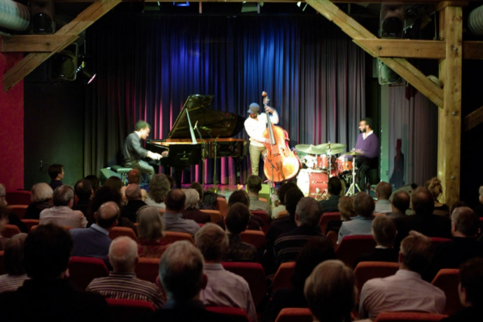 Kulturschuppen Klosters (oua_28063757_image) Kulturschuppen Klosters (oua_28063757_image)