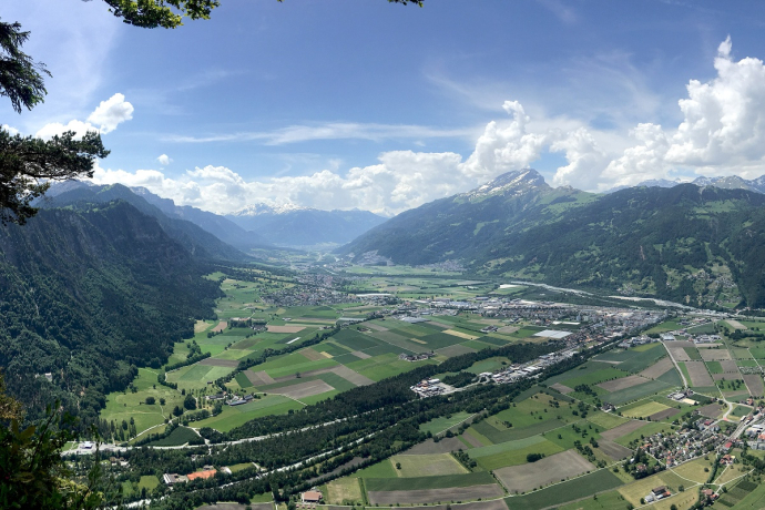 Blick vom Fadärastein Richtung Chur.