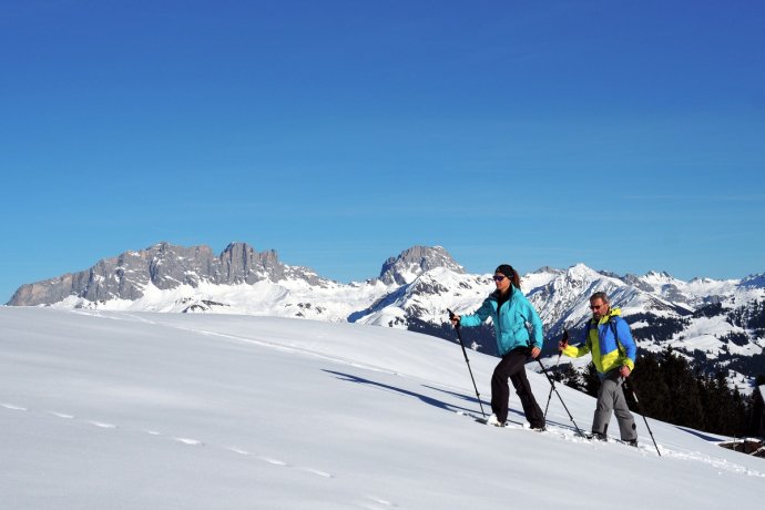 Schneeschuhwandern auf Grüsch-Danusa im Prättigau Schneeschuhwandern auf Grüsch-Danusa im Prättigau