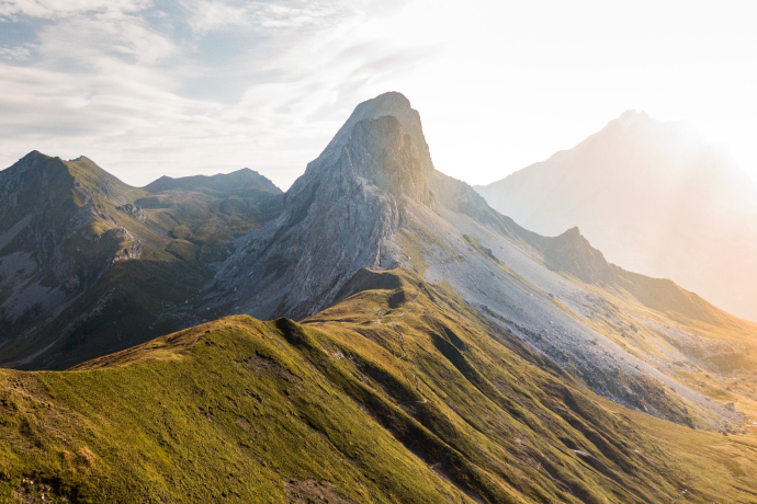Prättigauer Höhenweg auf dem Cavelljoch im Rätikon