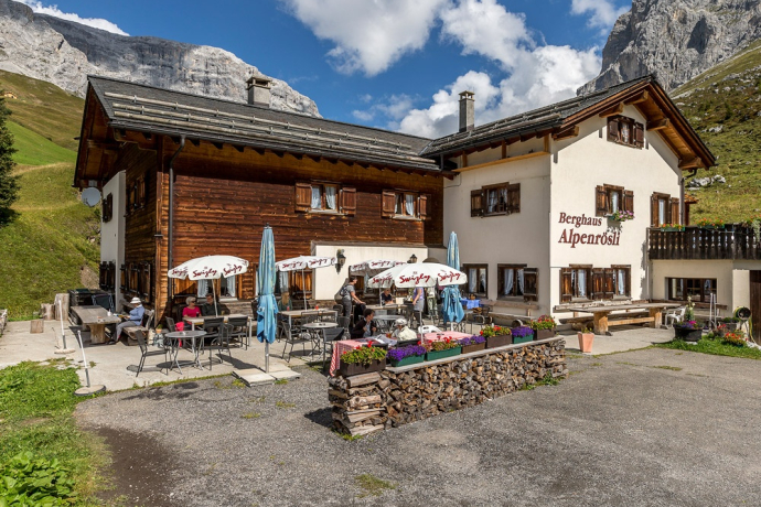 Berghaus Alpenrösli in Partnun