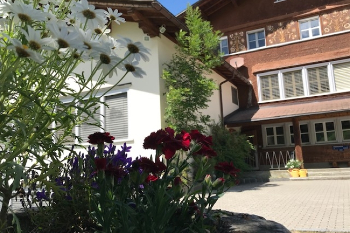 Begrüssungsapéro im Volksmusighus St. Antönien (gdl_759748862_image)