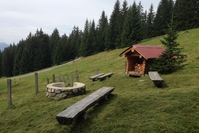 Feuerstelle Dürrwald