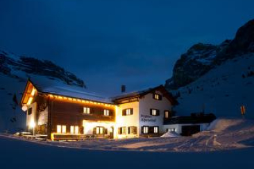 Berghaus Alpenrösli